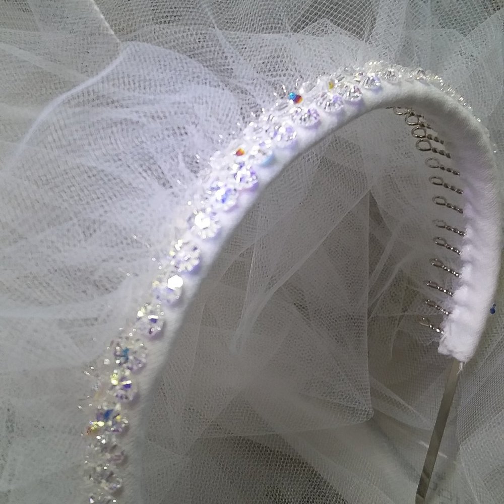 New Handmade White Wedding Veil with luxurious Swarovski Crystals